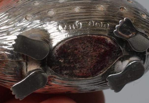 AN EDWARDIAN SILVER NOVELTY HEDGEHOG PIN CUSHION by Adie & Lovekin, Birmingham 1906, 2 1/4" long Image
