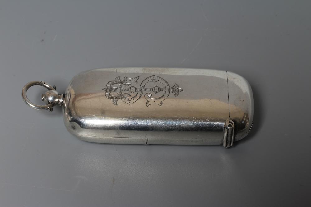 A LATE VICTORIAN SILVER VESTA AND COMBINED SOVEREIGN HOLDER, maker's mark JMM, Birmingham 1894, of Image