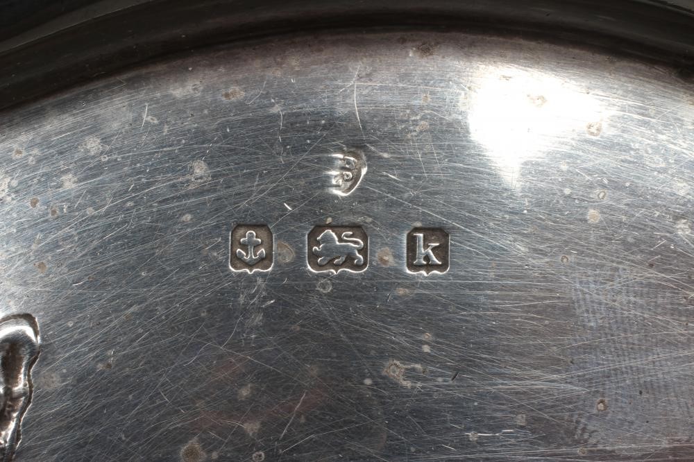 AN EDWARDIAN SILVER ART NOUVEAU DRESSING TABLE TRAY, maker's mark rubbed, Birmingham 1909, of Image