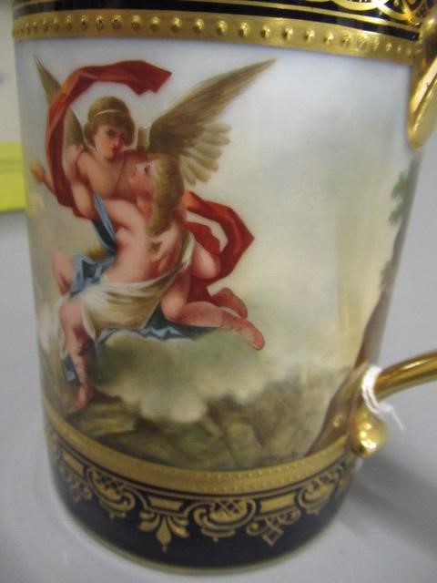 A VIENNA PORCELAIN TANKARD Image