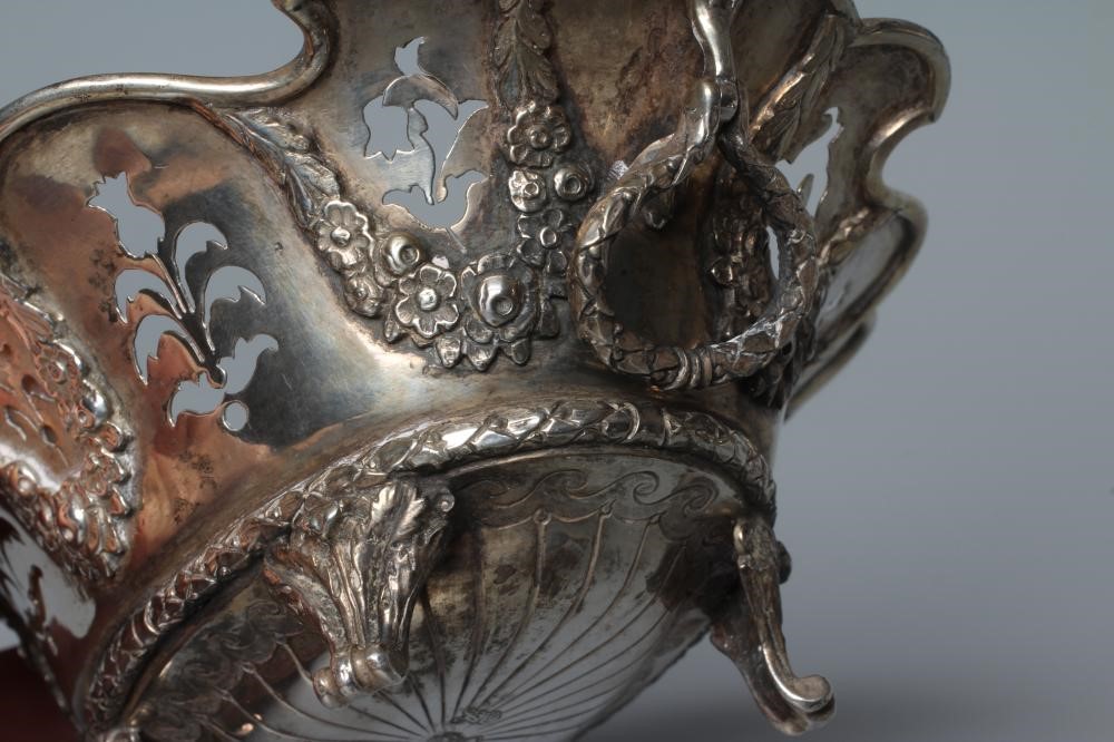 A FRENCH SILVER SWEETMEAT BASKET Image