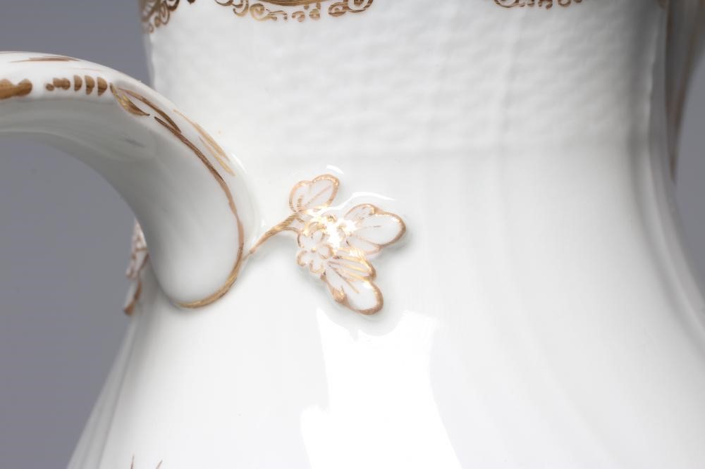 A KPM (BERLIN) PORCELAIN TETE-A-TETE Image