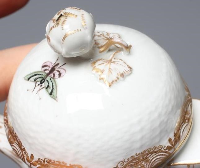 A KPM (BERLIN) PORCELAIN TETE-A-TETE Image
