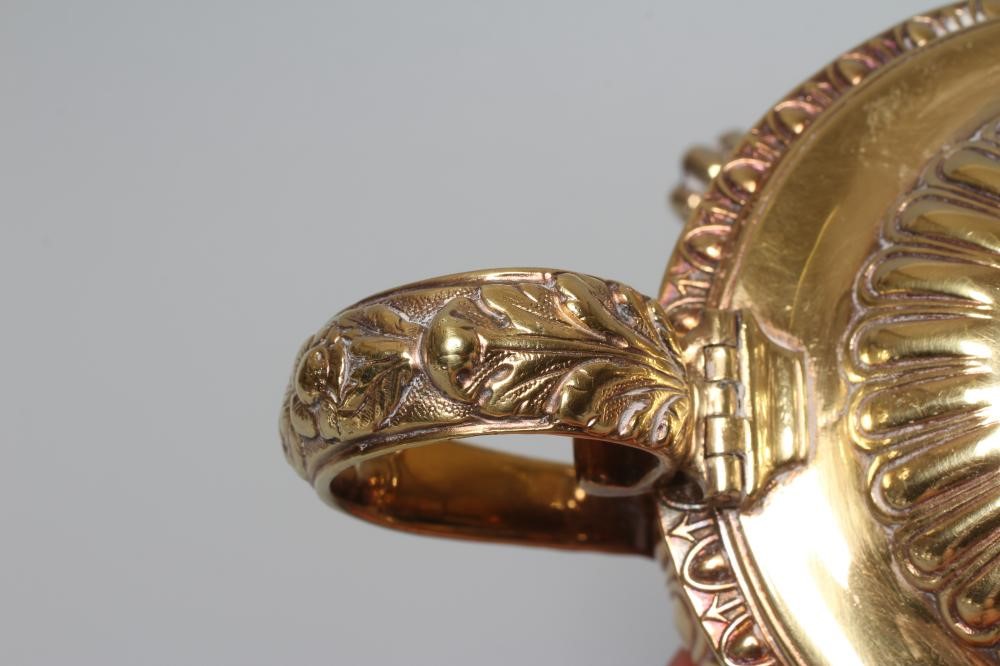 A GEORGE III SILVER GILT LARGE MUSTARD Image
