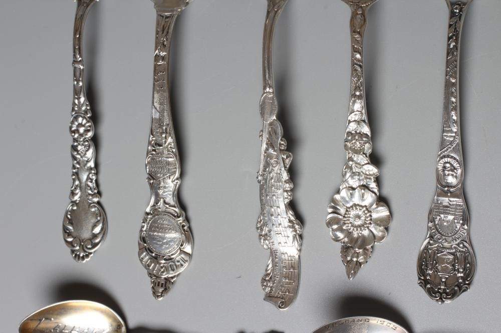 THIRTY TWO NORTH AMERICAN SILVER SOUVENIR TEASPOONS mainly stamped Sterling (certainly all silver) Image