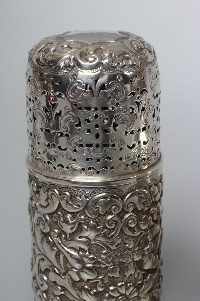 A LATE VICTORIAN SILVER TEA CANISTER by William Hutton & Sons Ltd. Image