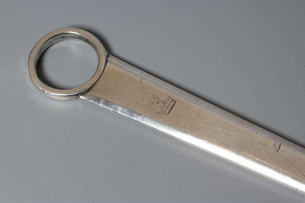 A LARGE PROVINCIAL SILVER MEAT SKEWER by Hampston, Prince & Cattles, York 1797/8 (conjointed L), Image