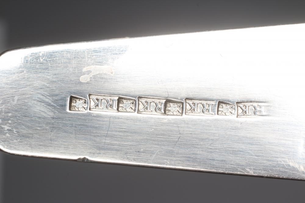 A SCOTTISH PROVINCIAL SILVER FIDDLE AND SHELL PATTERN BASTING SPOON by Robert Keay, Perth c. 1820, Image