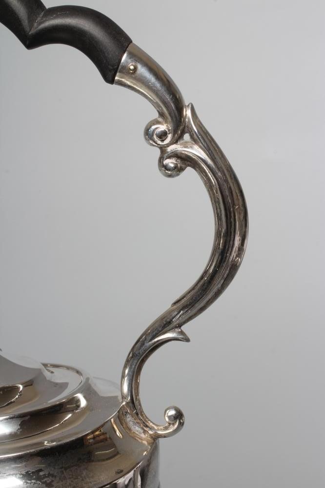 A EDWARDIAN SILVER SMALL TEA KETTLE ON STAND WITH BURNER by William Aitken Image