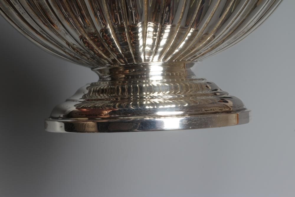 A LATE VICTORIAN SILVER ROSE BOWL by Walter & John Barnard, London 1890, of plain circular form with Image