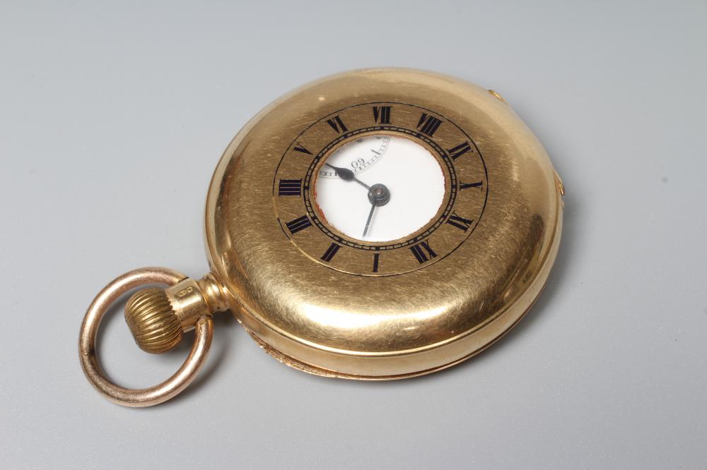 AN 18CT GOLD WALTHAM HALF HUNTER TOP WIND POCKET WATCH Image