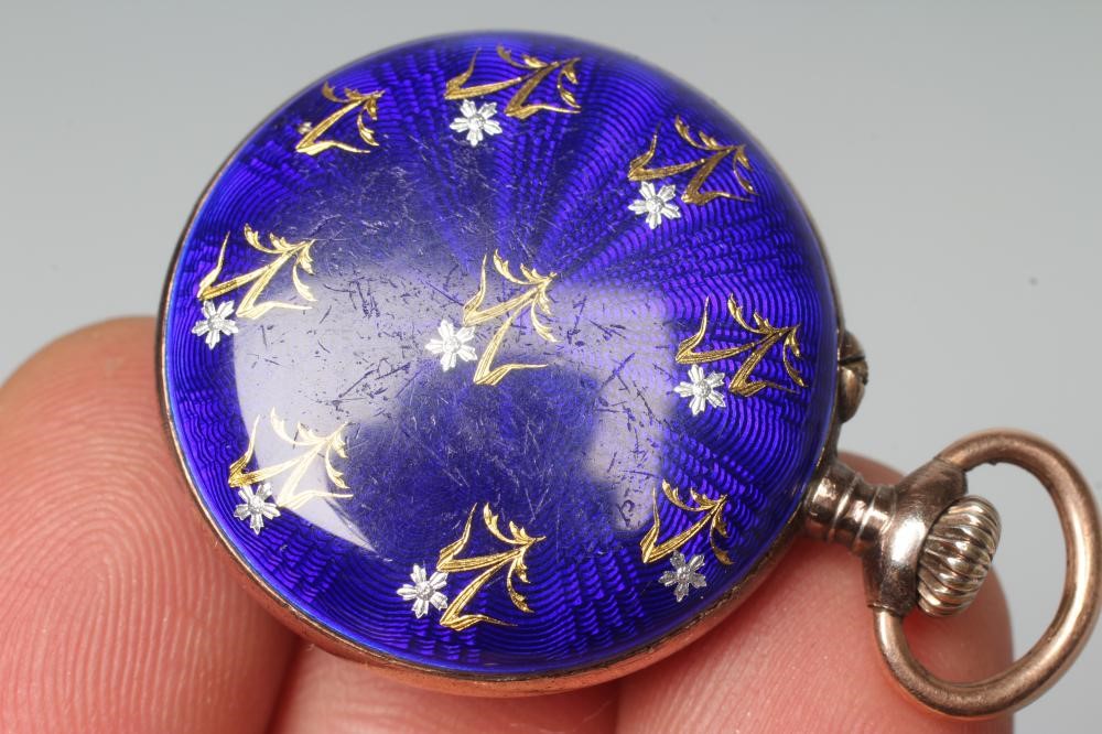 A LADY'S TOP WIND SILVER FOB WATCH Image