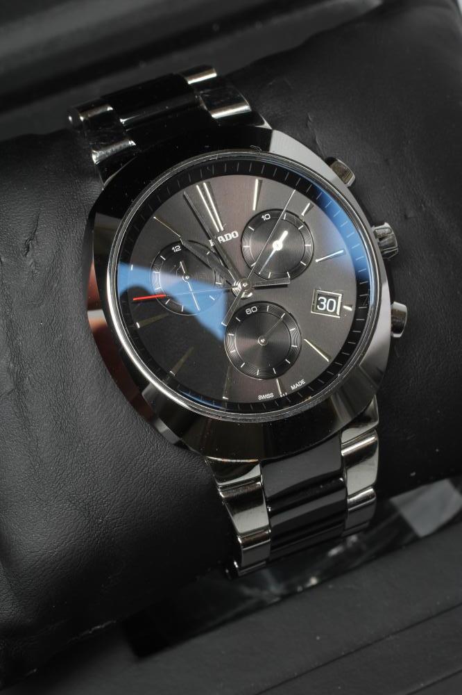 A GENTLEMAN'S RADO CHRONOGRAPH Image