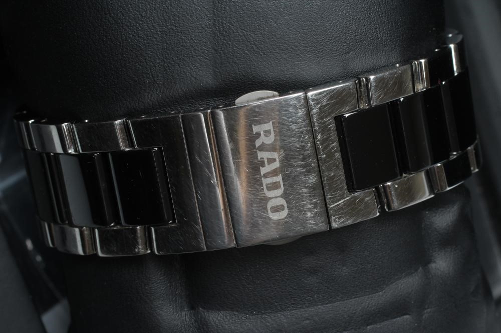 A GENTLEMAN'S RADO CHRONOGRAPH Image