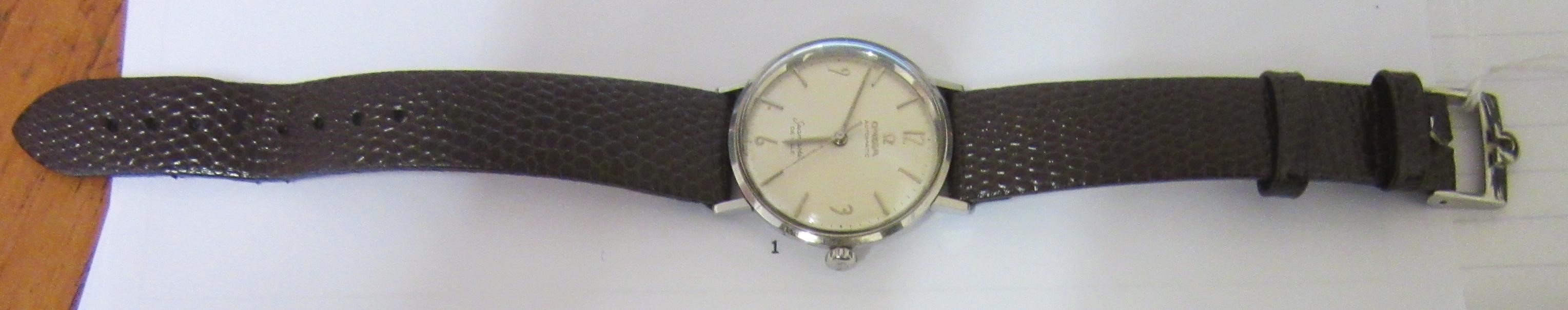 A GENTLEMAN'S OMEGA AUTOMATIC SEAMASTER DE VILLE WRISTWATCH Image