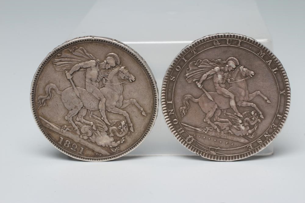 A GEORGE III CROWN,1819, 28.2g, together with a George IV crown, 1821, 28g (2) Image