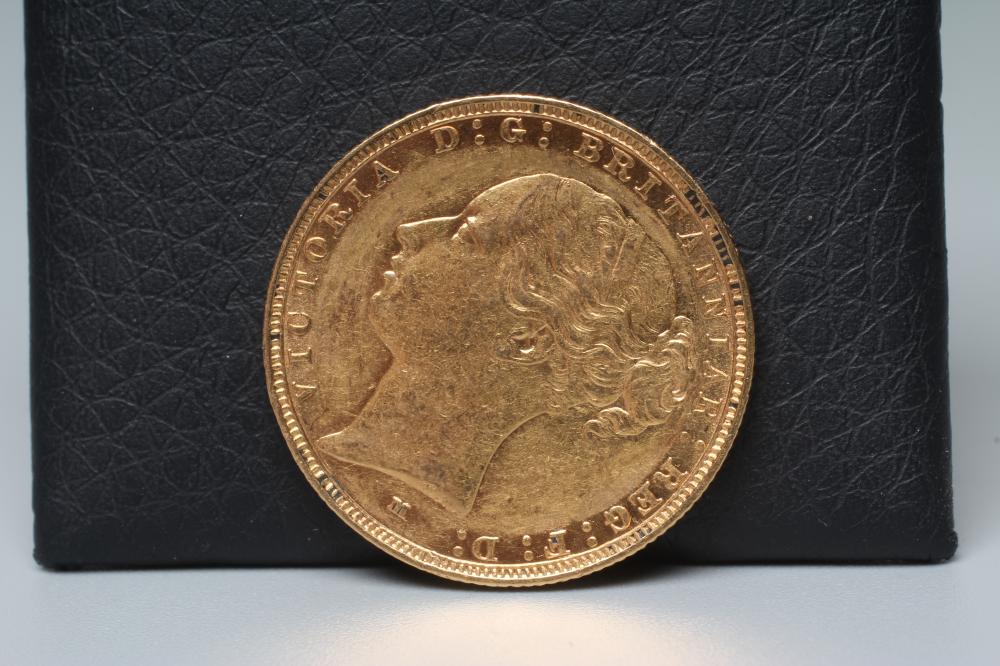 A VICTORIA YH SOVEREIGN, 1886, 8g Image