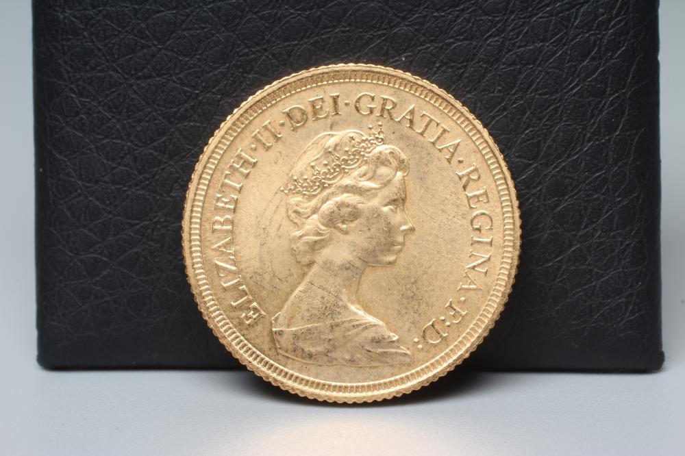 AN ELIZABETH II SOVEREIGN, 1980, 8g Image