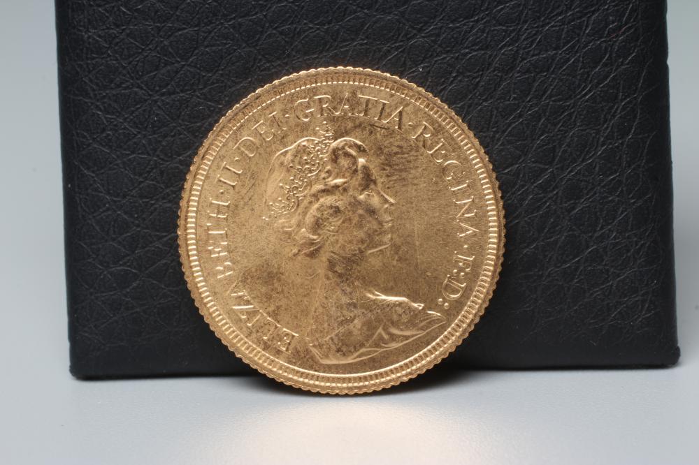 AN ELIZABETH II SOVEREIGN, 1980, 8g Image