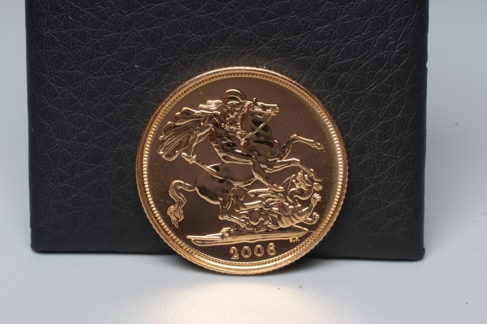 AN ELIZABETH II SOVEREIGN, 2006 Image