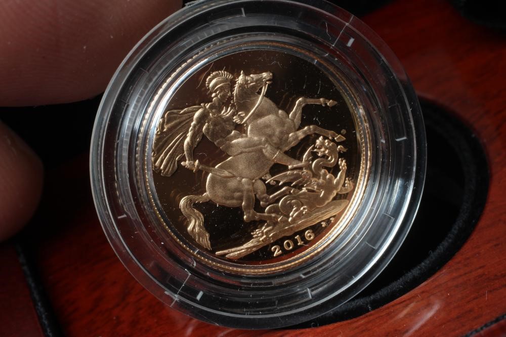 AN ELIZABETH II PROOF SOVEREIGN, 2016, in capsule, cased and boxed with certificate numbered 1975 Image