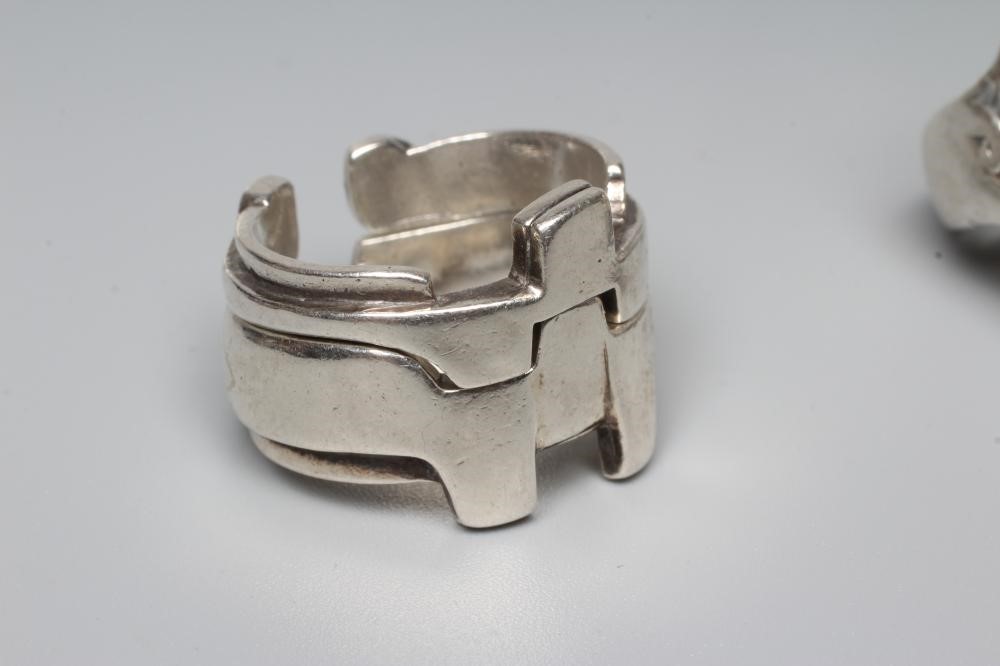 A SILVER BRUTALIST RING BY SHIRLEY FROST Image