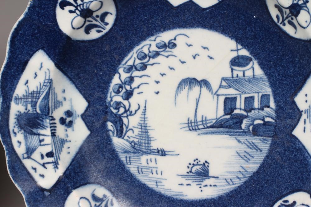 A PAIR OF BOW PORCELAIN PLATES Image