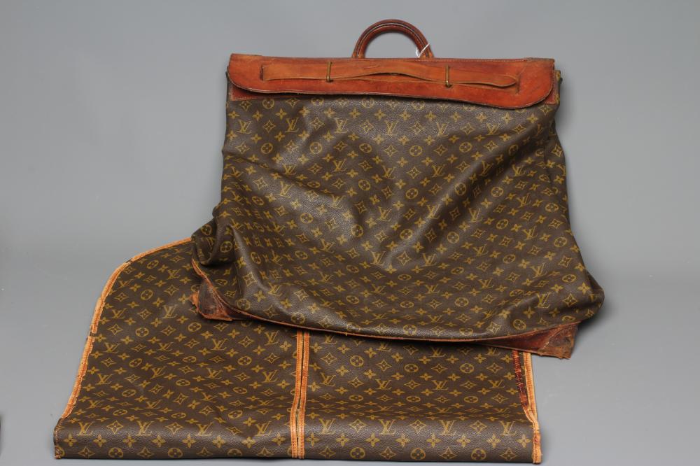 A VINTAGE LOUIS VUITTON STEAMER BAG "65" in monogram canvas and natural tan leather, base 10 1/4" x Image