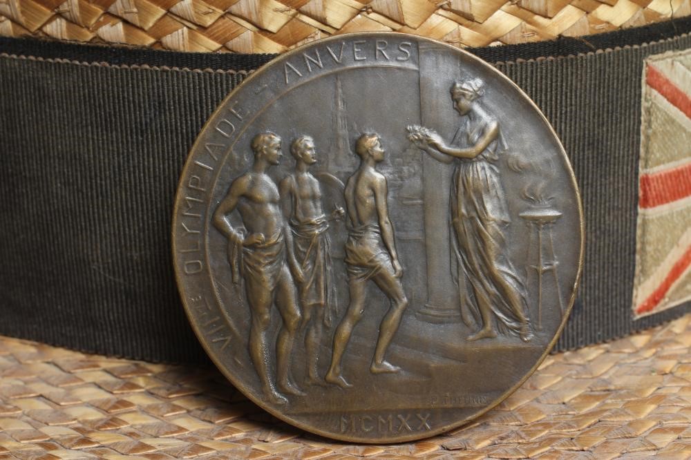 AN ANTWERP OLYMPIC PARTICIPANT'S MEDAL Image