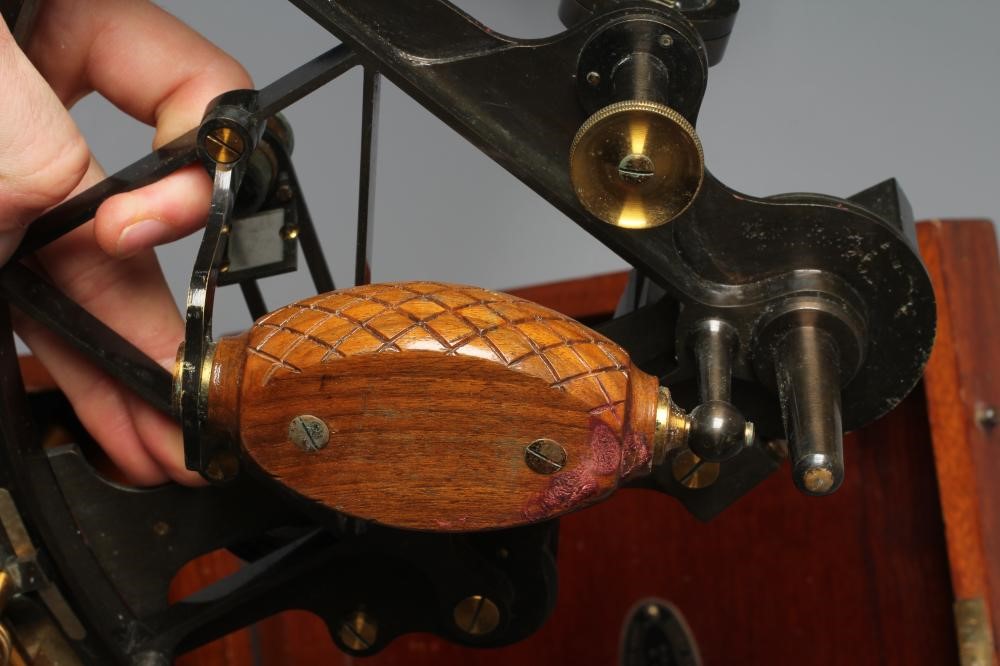 AN EDWARDIAN SEXTANT BY COOKE TROUGHTON AND SIMMS Image