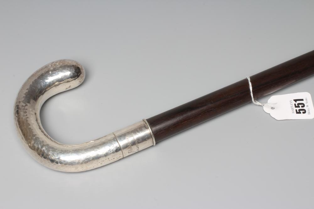 AN EARLY 20TH CENTURY SWEDISH HAMMERED SILVER CROOK HANDLE WALKING STICK Image