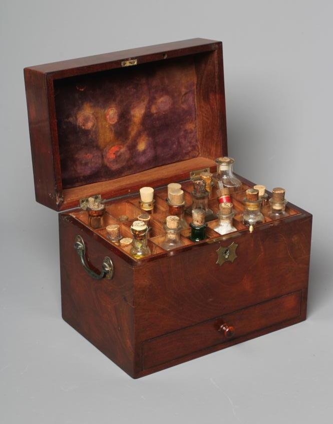 A 19TH CENTURY MAHOGANY APOTHECARY CHEST Image