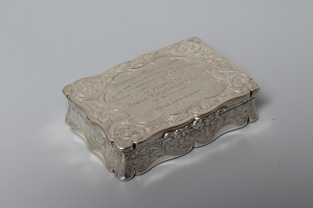 A VICTORIAN SILVER TABLE SNUFF BOX by Edward Smith Image