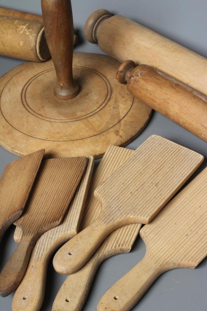A COLLECTION OF VICTORIAN KITCHENALIA, comprising of a chopping board, six butter pats, butter Image