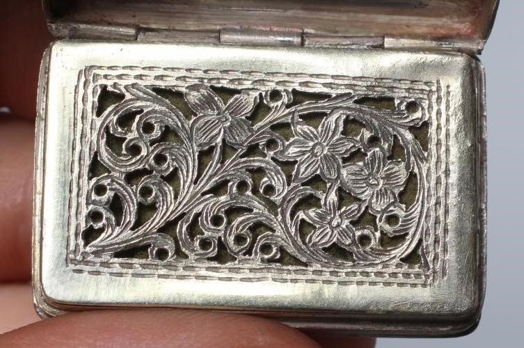 A WILLIAM IV SILVER VINAIGRETTE by William Simpson Image