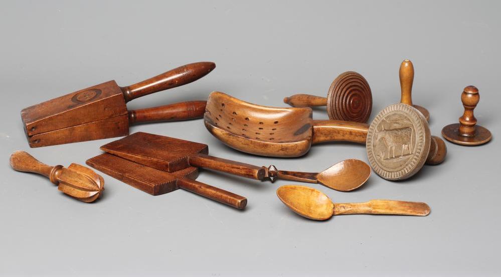 A COLLECTION OF 19TH CENTURY TREEN KITCHENALIA, comprising of a butter spoon, lemon squeezer, butter Image