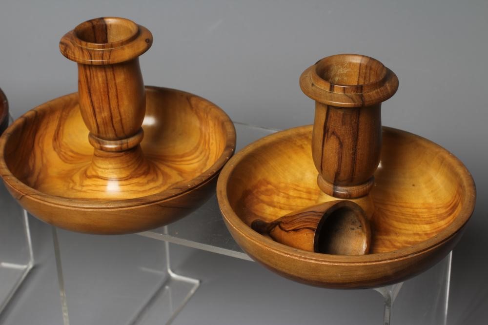 FOUR 19TH CENTURY TREEN BUN FORM TRAVELLING CANDLESTICKS Image
