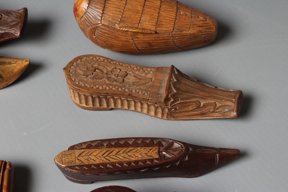 SEVEN 19TH CENTURY MINIATURE TREEN SNUFF BOXES Image