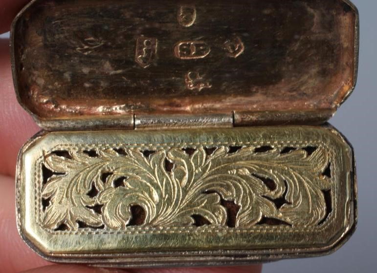 A LATE GEORGE III SILVER VINAIGRETTE by Samuel Pemberton, Birmingham 1807, of plain oblong form, the Image