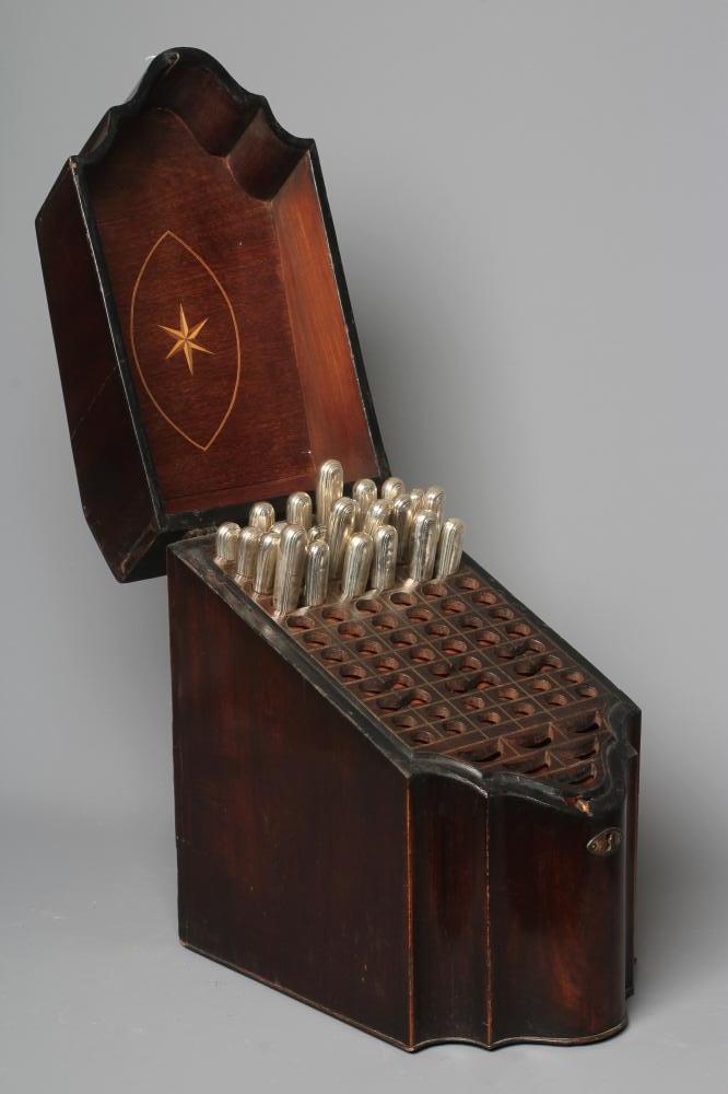A GEORGIAN MAHOGANY KNIFE BOX Image