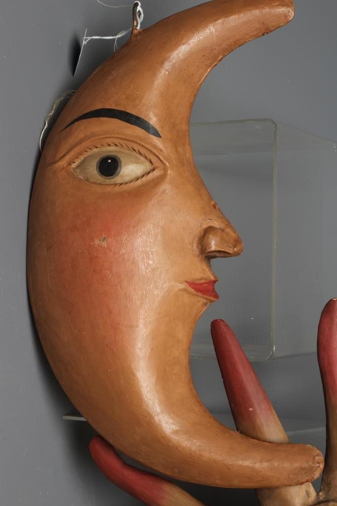 AN EARLY 20TH CENTURY FOLK ART TOLEWARE CRESCENT MOON FACE Image
