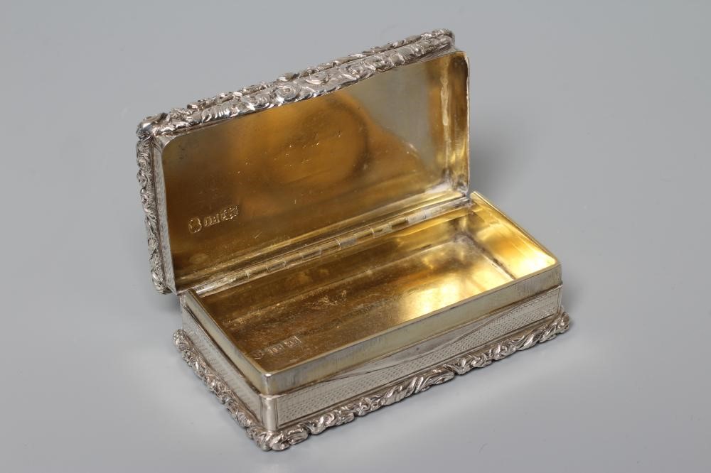A WILLIAM IV SILVER TABLE SNUFF BOX by John Bettridge Image