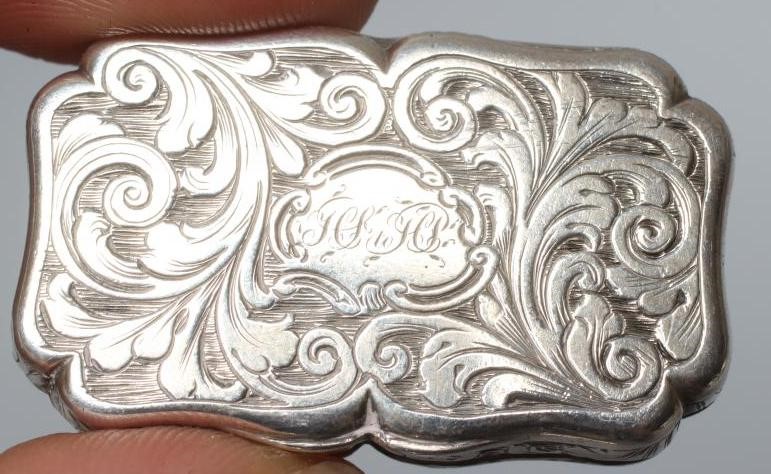 AN EARLY VICTORIAN SILVER VINAIGRETTE by Nathaniel Mills Image