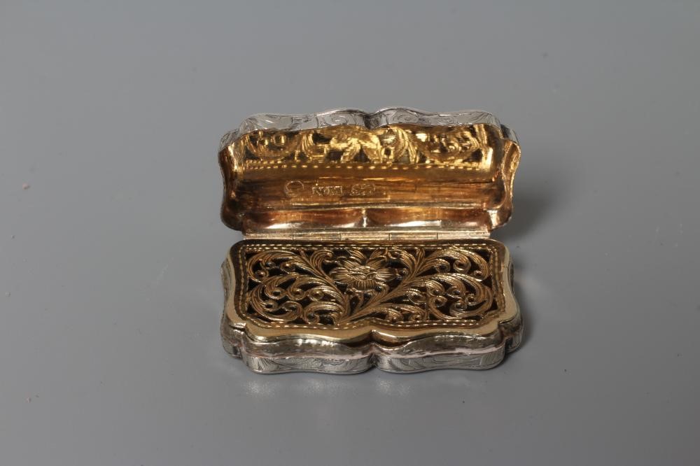 AN EARLY VICTORIAN SILVER VINAIGRETTE by Nathaniel Mills Image