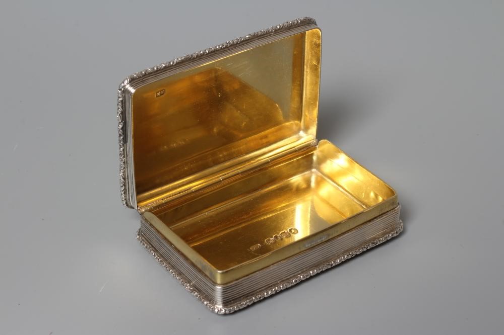 AN EARLY VICTORIAN SILVER TABLE SNUFF BOX probably by Edward Edwards II Image