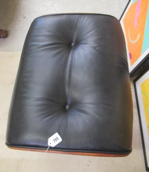 AFTER CHARLES AND RAY EAMES - A MODEL 671 OTTOMAN, modern, in Santos Palisander and black leather, Image