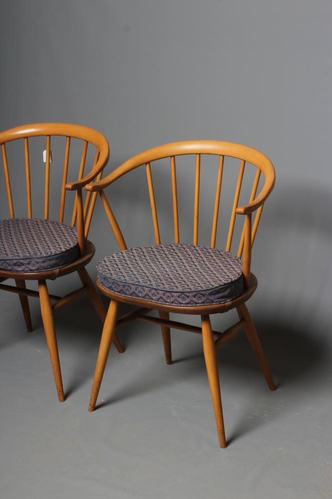 A PAIR OF ERCOL MODEL 449A COW HORN DINING CHAIRS Image
