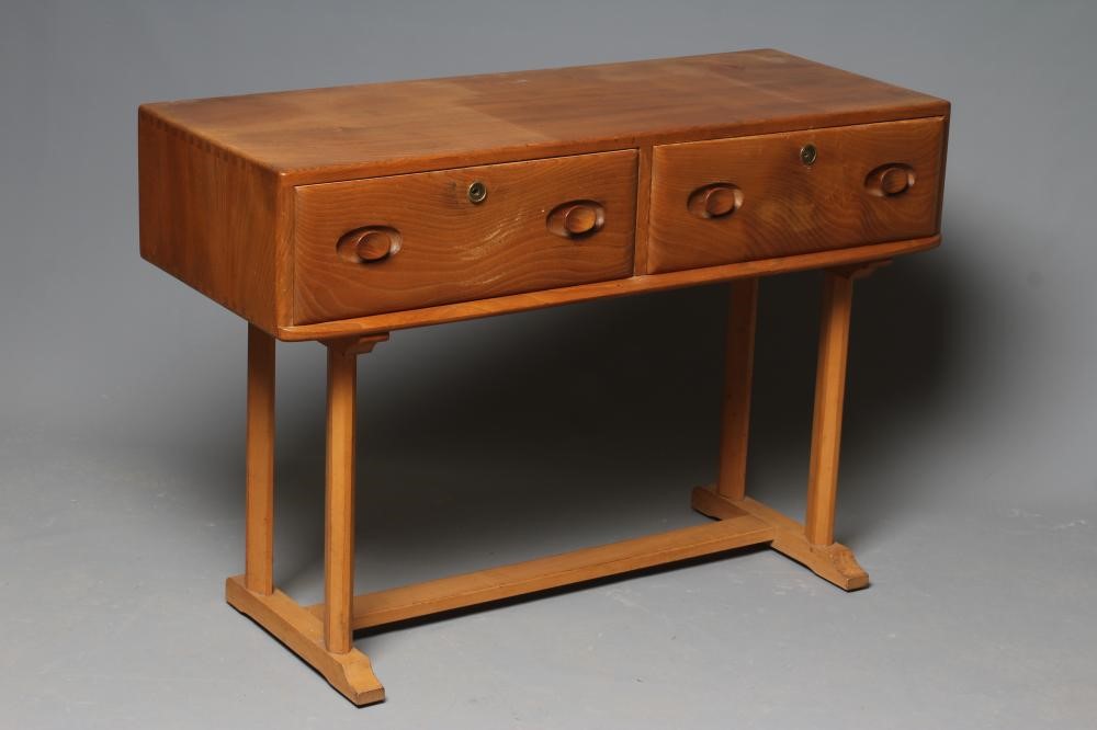 AN ERCOL LIGHT ELM & BEECH CONSOLE TABLE Image