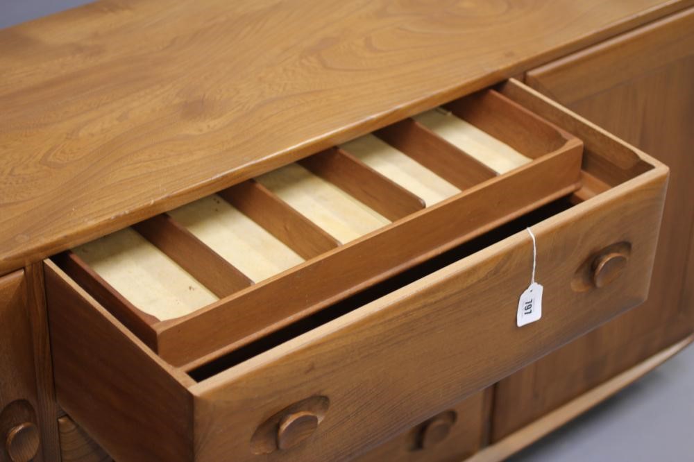 AN ERCOL LIGHT ELM WINDSOR MODEL 468 SIDEBOARD Image