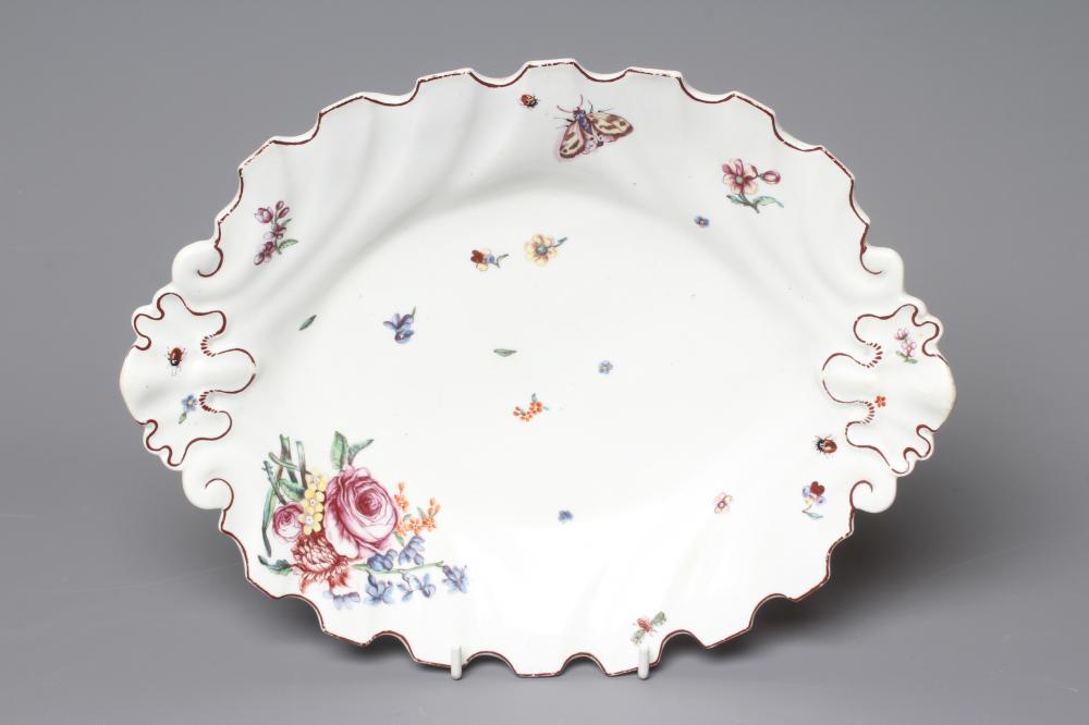 A RED ANCHOR PERIOD CHELSEA PORCELAIN SILVER SHAPED DISH, c.1755, painted in polychrome enamels with Image
